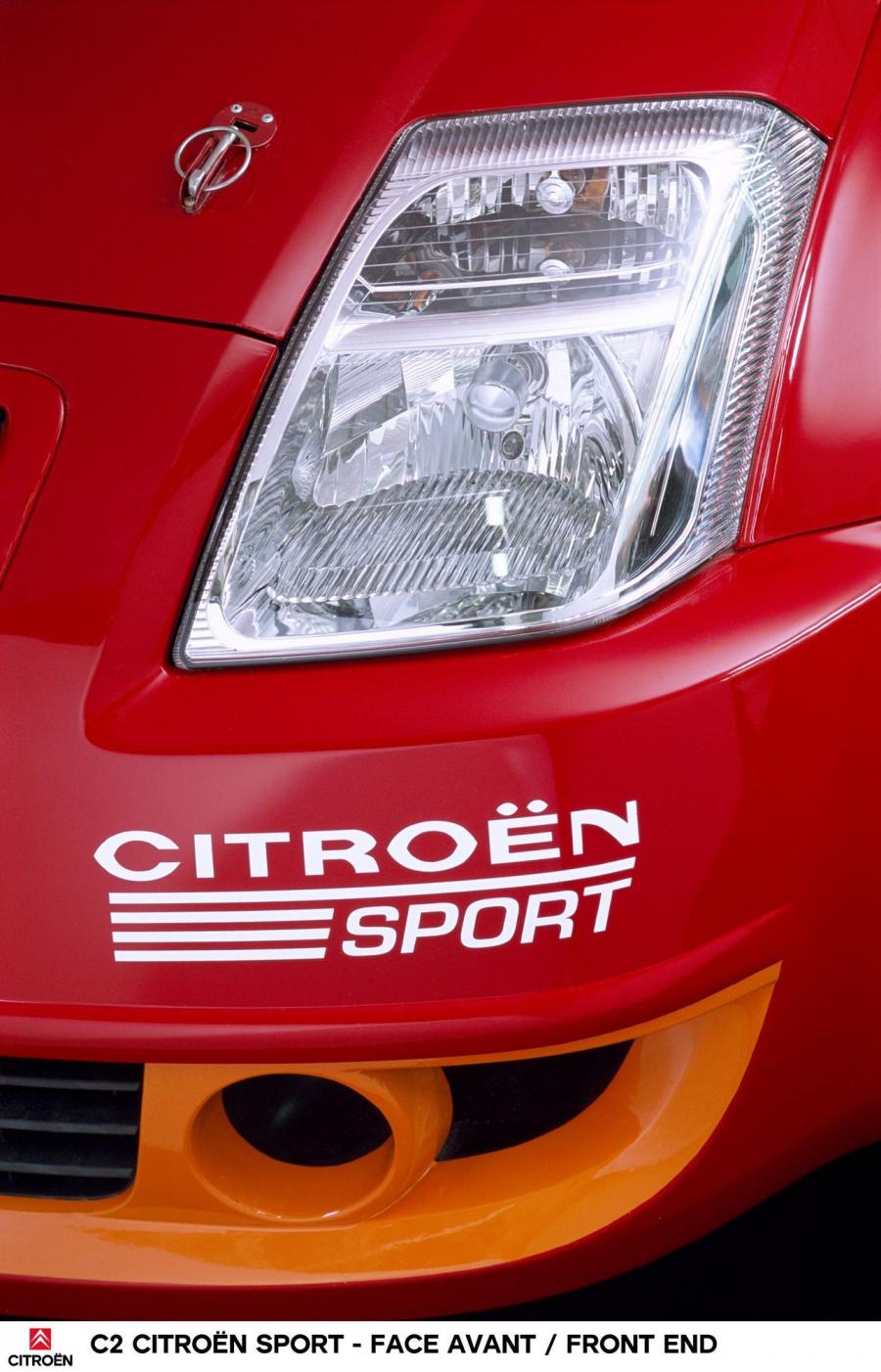  Citroen C2 Sport Concept 2003 года  (фото 20 из 45)